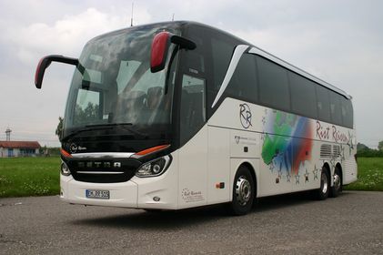 Rist Reisen - Luxuriös Bus reisen